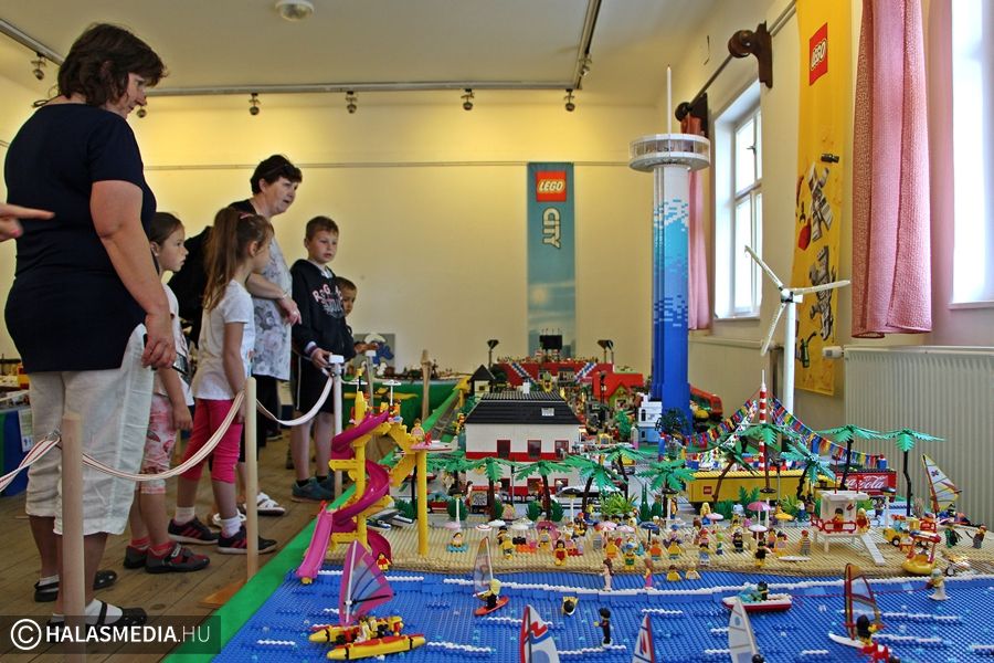 Már egy kisebb lakás árát kockákra költötték