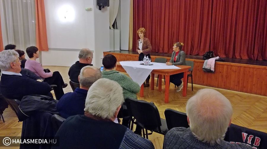 A családok és a nők helyzetéről értekeztek