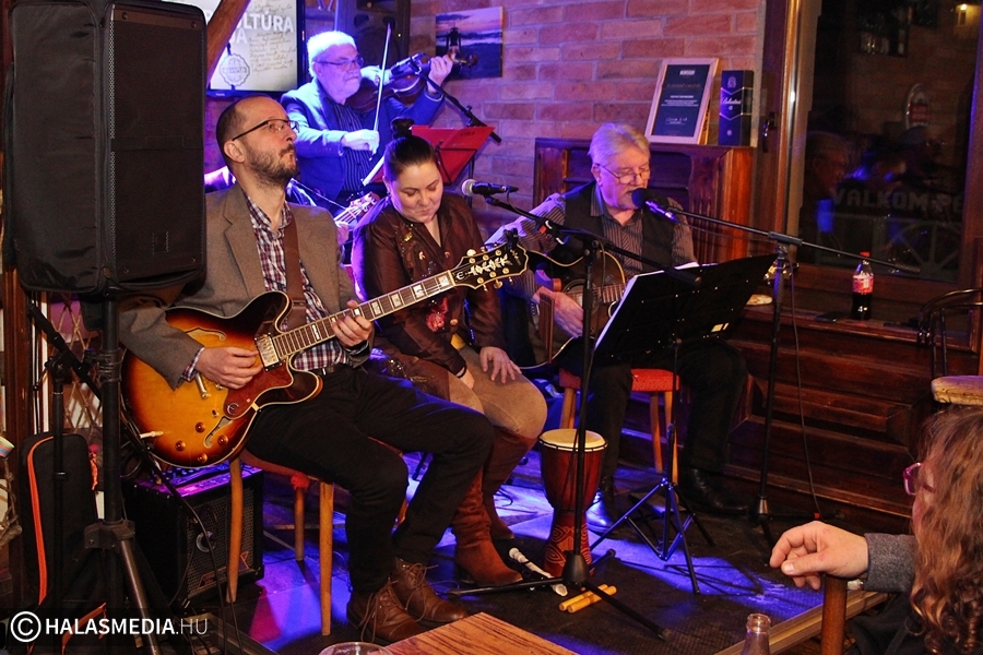 (►) Jól ismert versek, megzenésítve