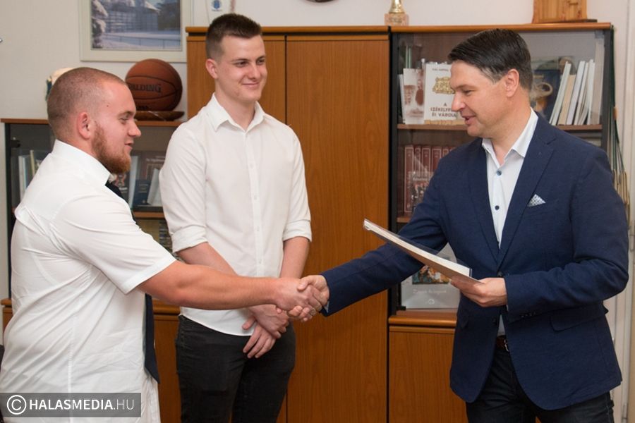 Sikeres vizsgát tettek