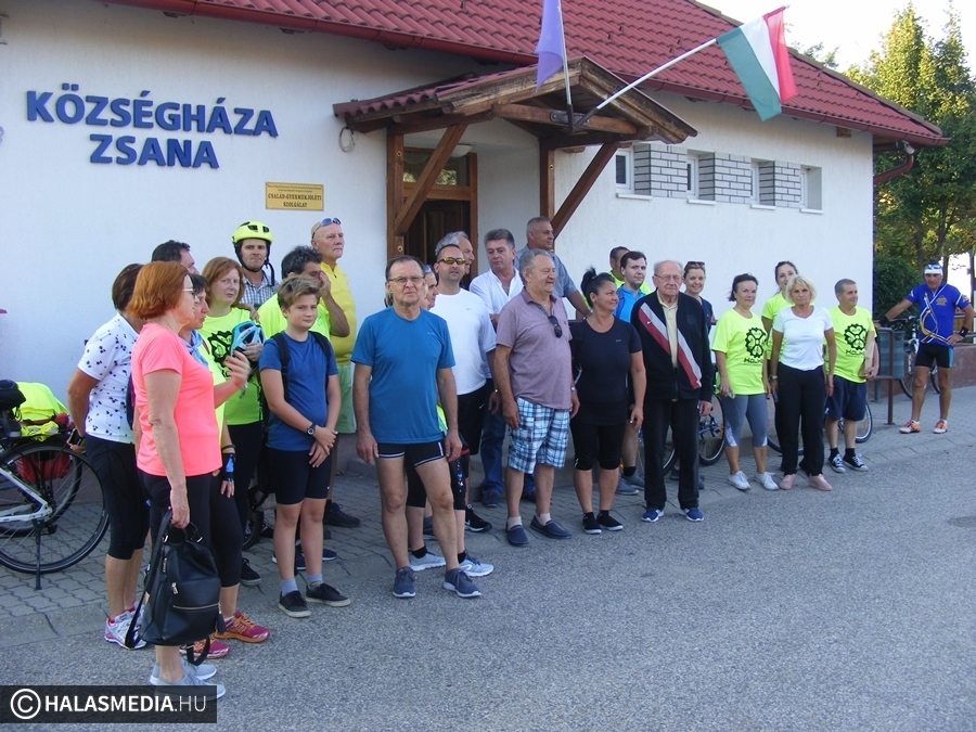 Két keréken Zsanára és a fővárosba