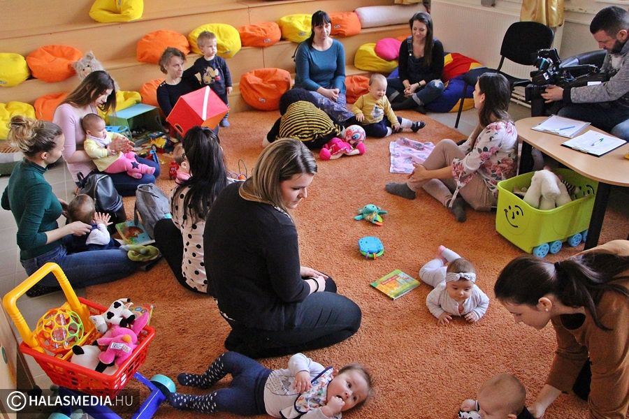 Babaklub EFI előadásokkal