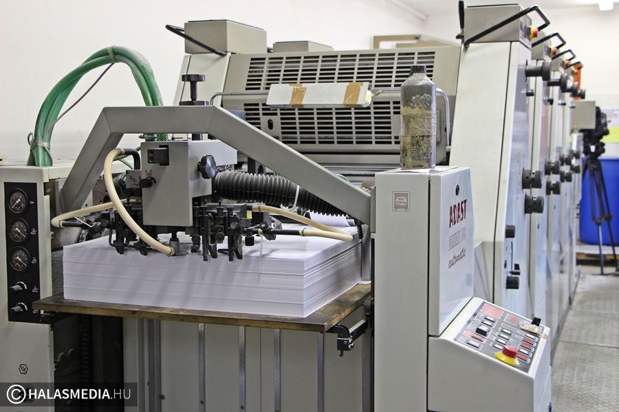 (►) Így készül a 2018-as halasi falinaptár