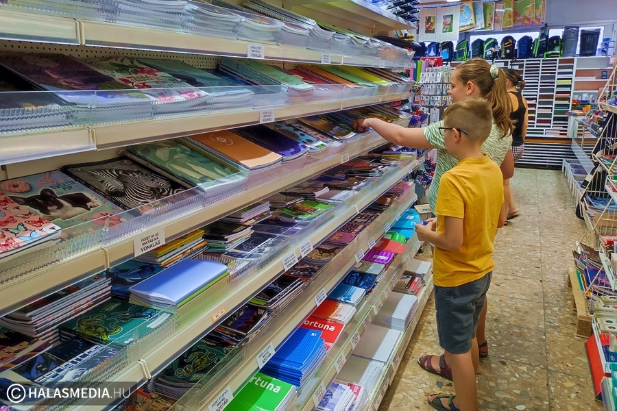 Drágább lett az iskolakezdés