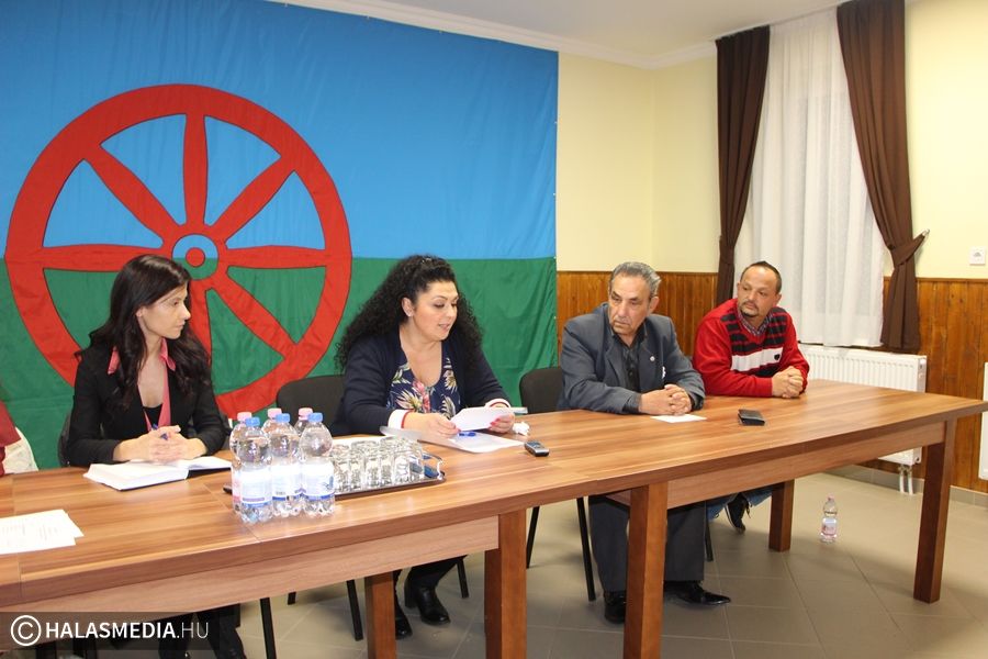 Nemzetiségi közmeghallgatást tartottak Halason