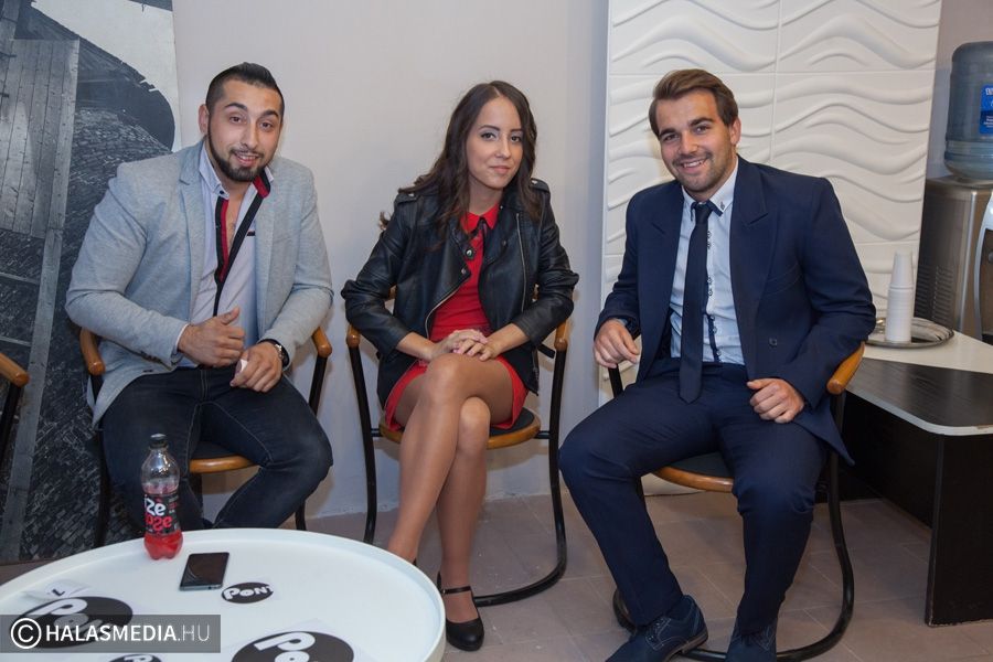 Az utóbbi évek legerősebb karaokemezőnye (galéria)