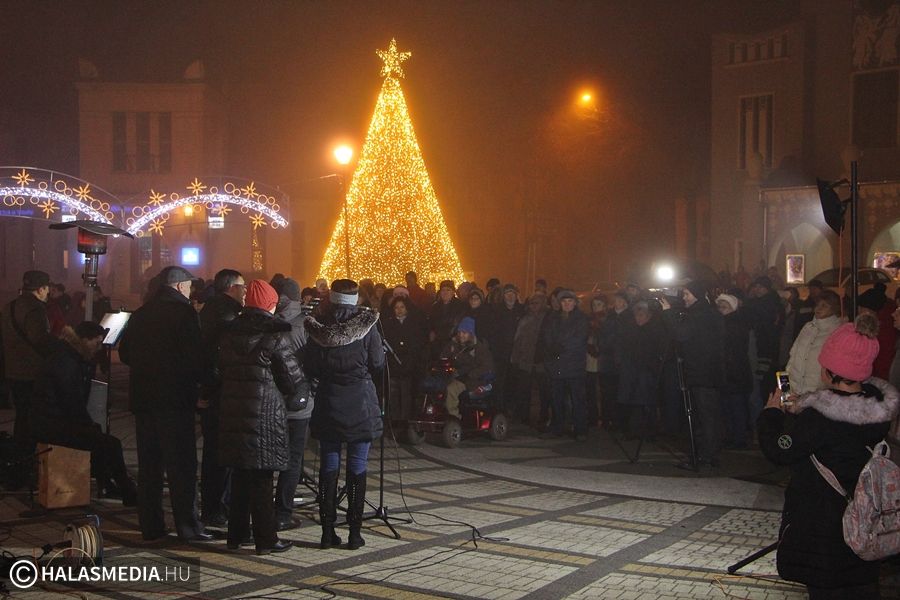 Advent második vasárnapja Halason