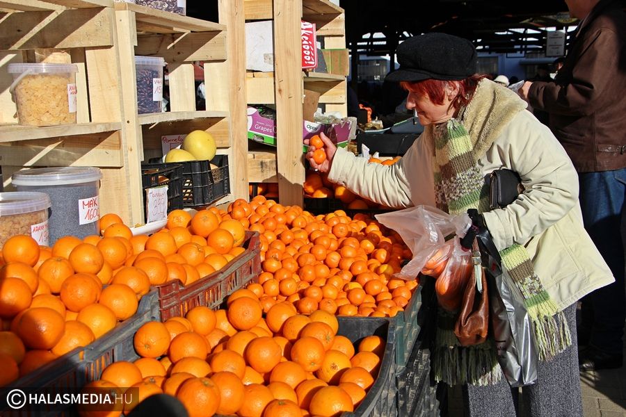Gyógyszer helyett narancs és méz