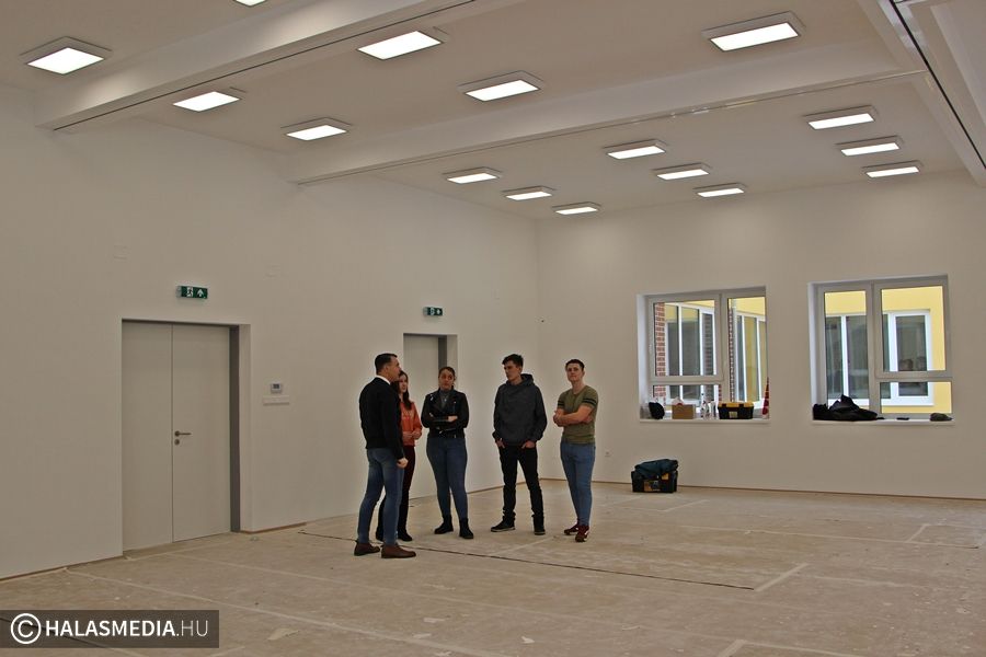 Elkészült a tekós sportcentrum