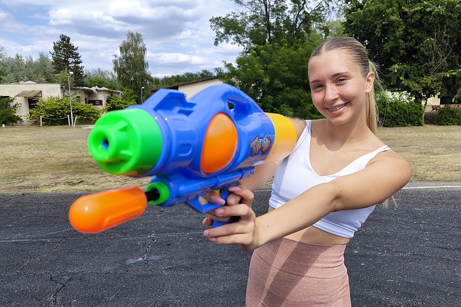 (►) Vizes kalandok a bibós gólyatáborban