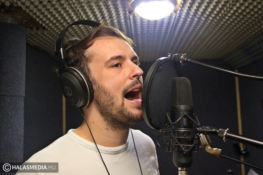 Stúdióba vonult a karaokegyőztes