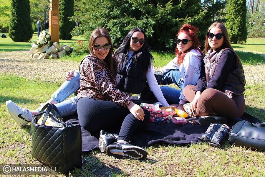 Diákok, tanárok együtt szórakoztak