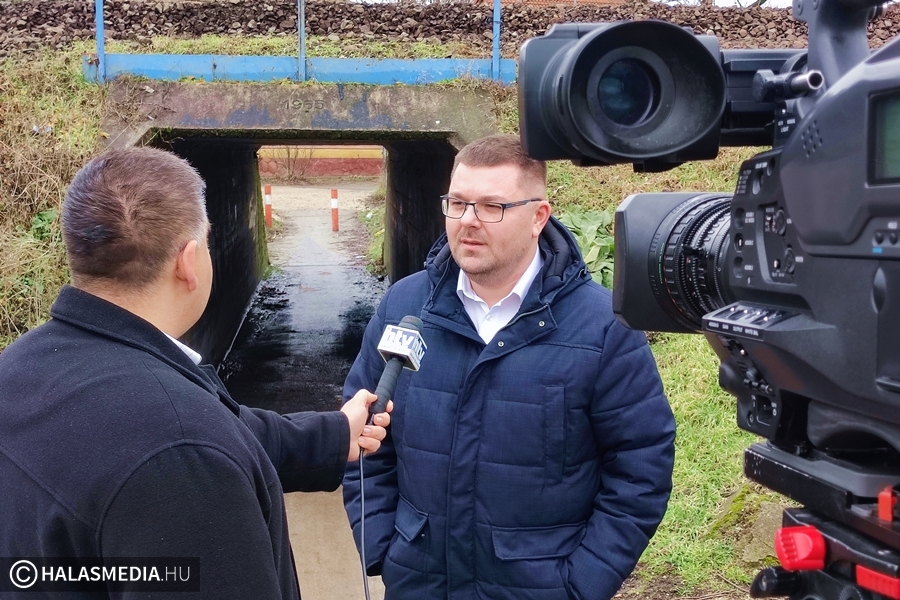 (►) Teljesen megújul a Csalogány utcai aluljáró