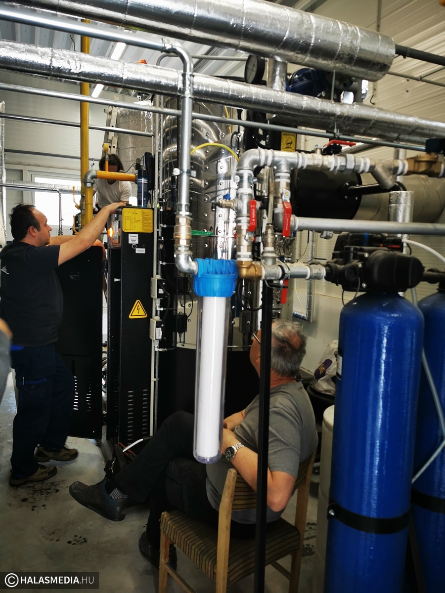 Heteken belül indul a próbaüzem a HALASPACK Bt-nél