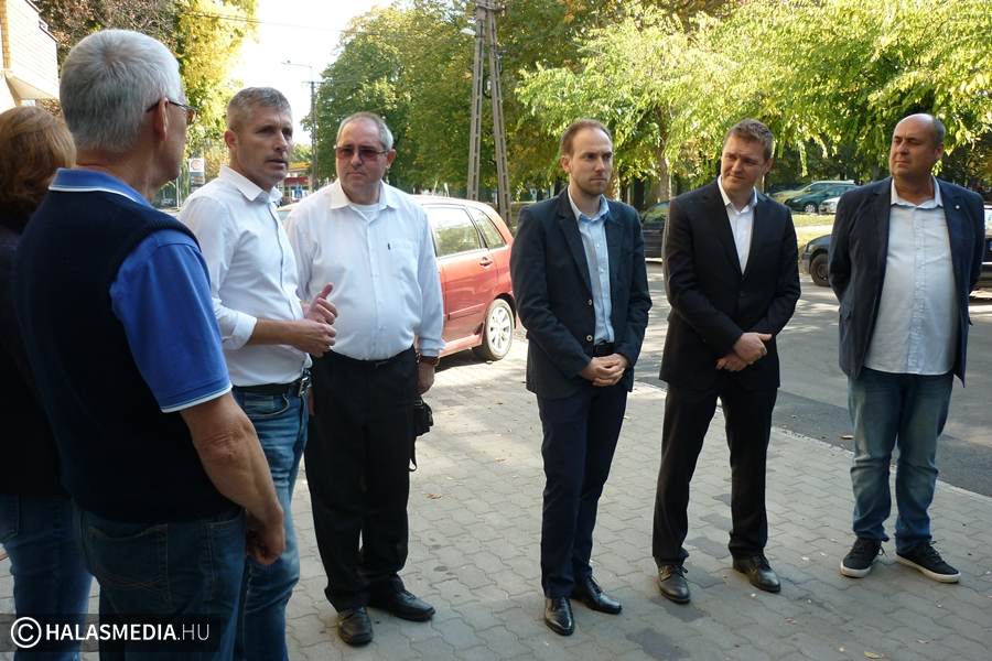 Átadták a Kárpát utcai csapadékvíz-elvezető beruházást