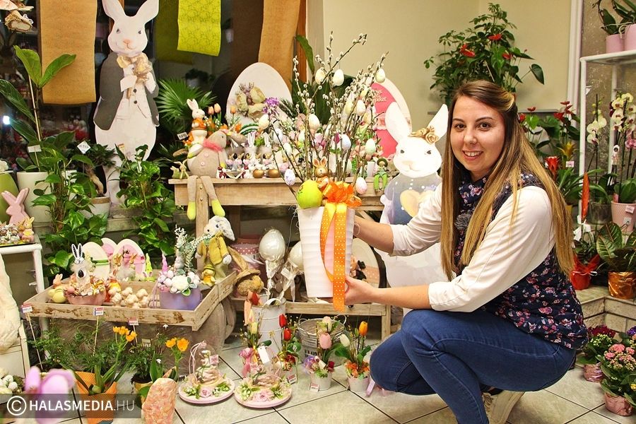 (►) Idén a kész dekorációk, díszek a legkelendőbbek