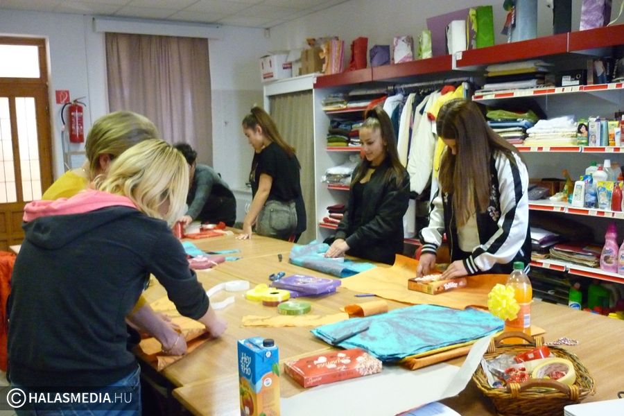 Tanműhelyekbe, vállalkozókhoz látogattak a sziládys diákok (frissítve)