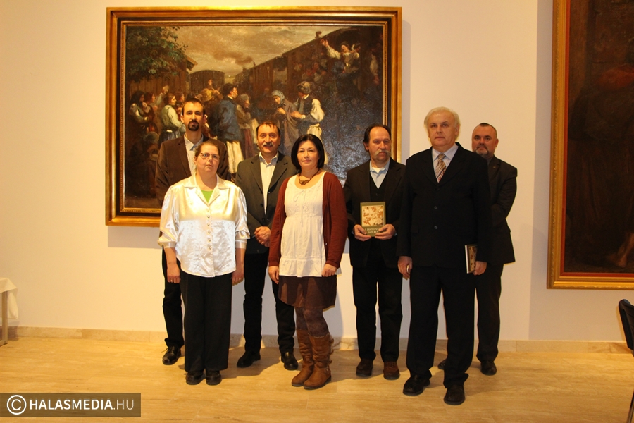 Könyvbemutató Halason