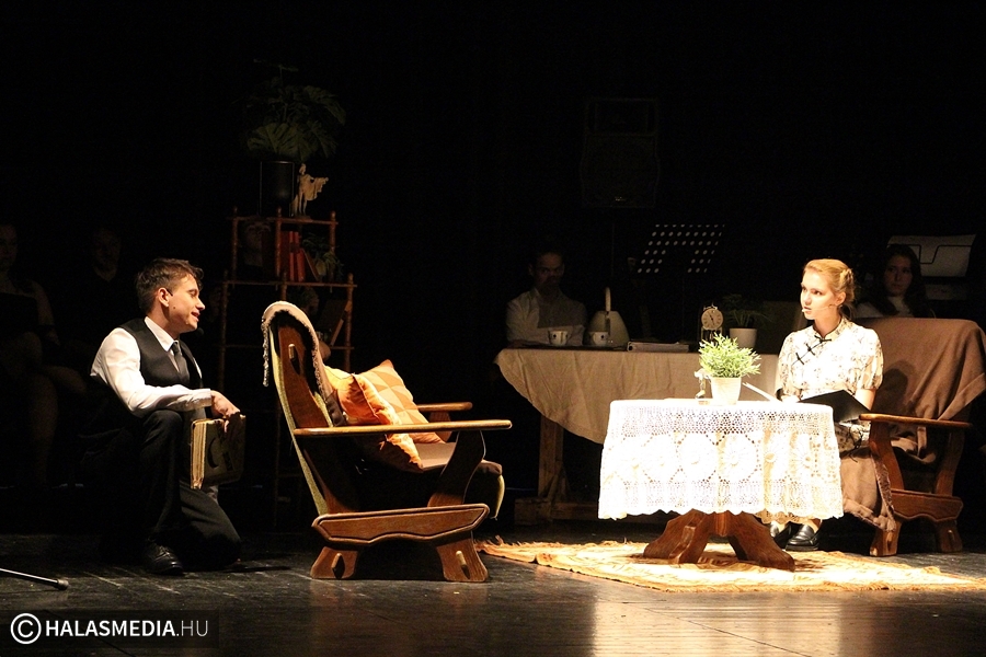 (►) Egy pszichoanalitikus nőhöz