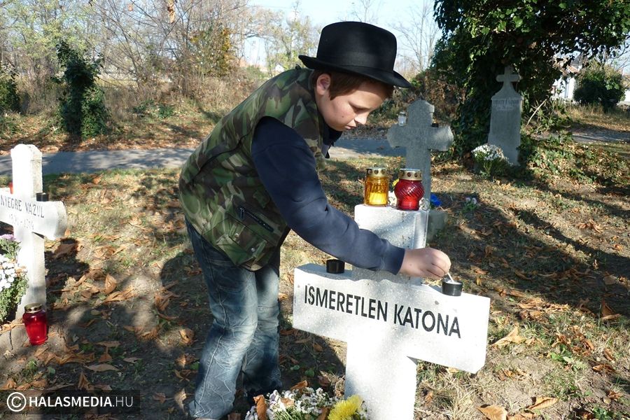 Gyertyagyújtás a „Nagy háború” centenáriumán