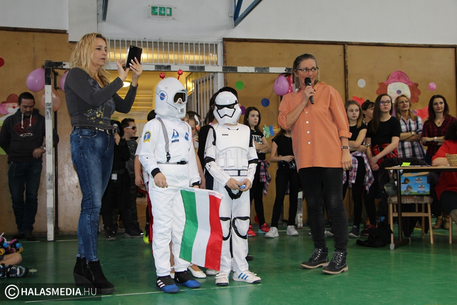 Központisok jelmezben (galéria)