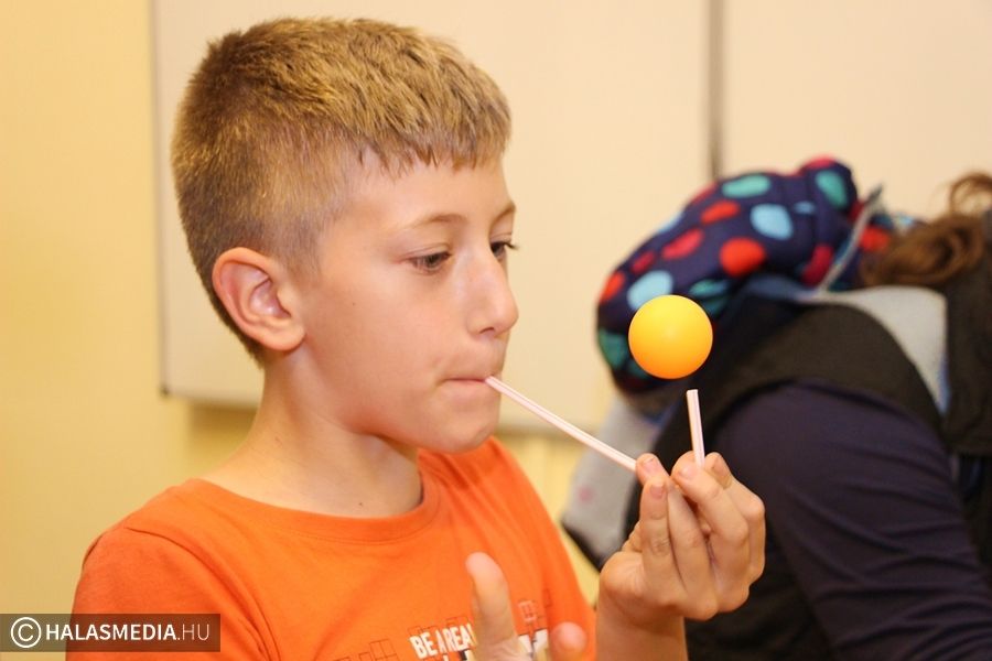 Egy éjszaka a gimnáziumban