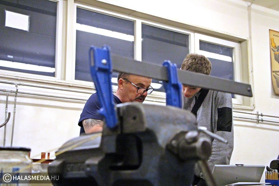 Minden mesterséget kipróbálhattak (galéria)