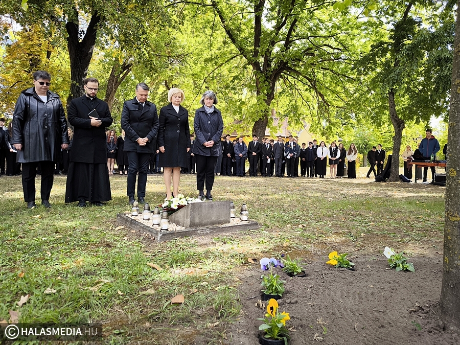 A halasi csata elesett kuruc vitézeire emlékeztek