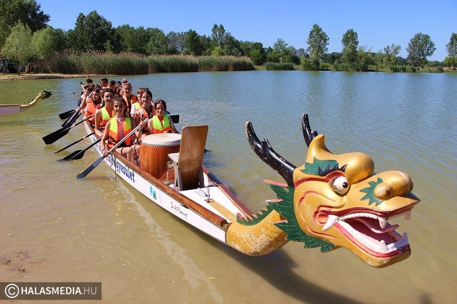 Sárkányokon küzdöttek a sziládys diákok és pedagógusok 