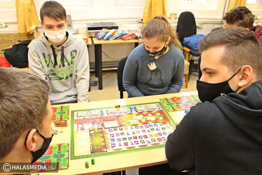 Mindenkit vár a halasi társasjátékklub