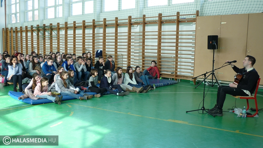 Érzékenyítő nap a Központi-iskolában