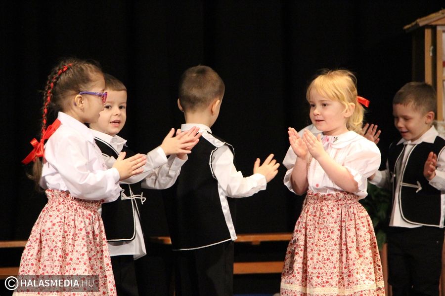 Hagyományőrző Bóbita farsang