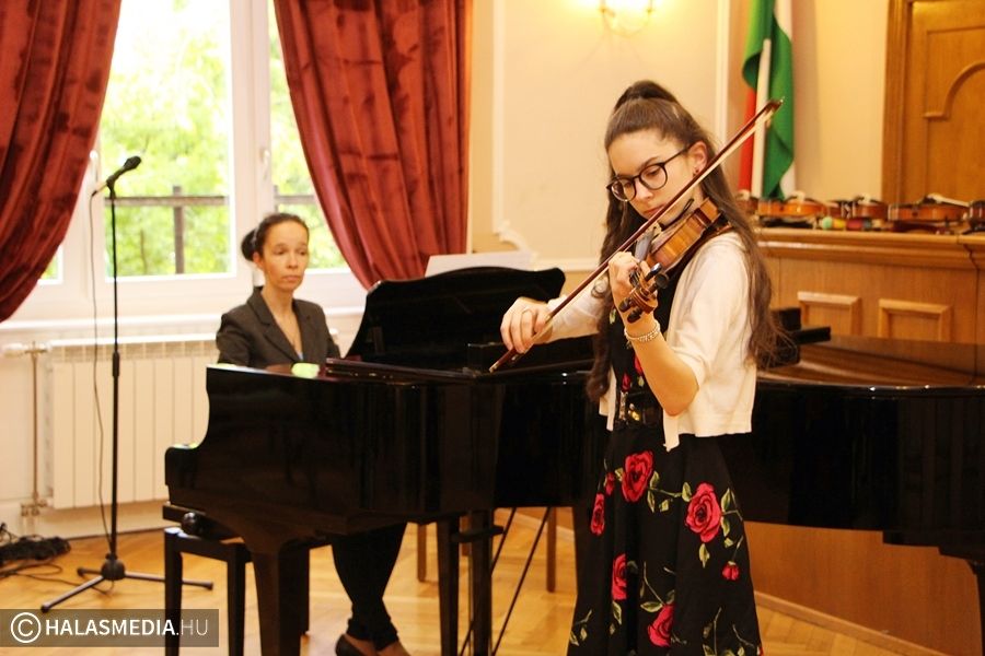 Nyárköszöntő hangverseny sziládys fellépőkkel