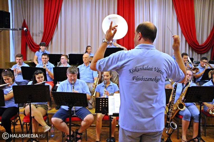 Külföldön muzsikálnak a hétvégén (galéria)