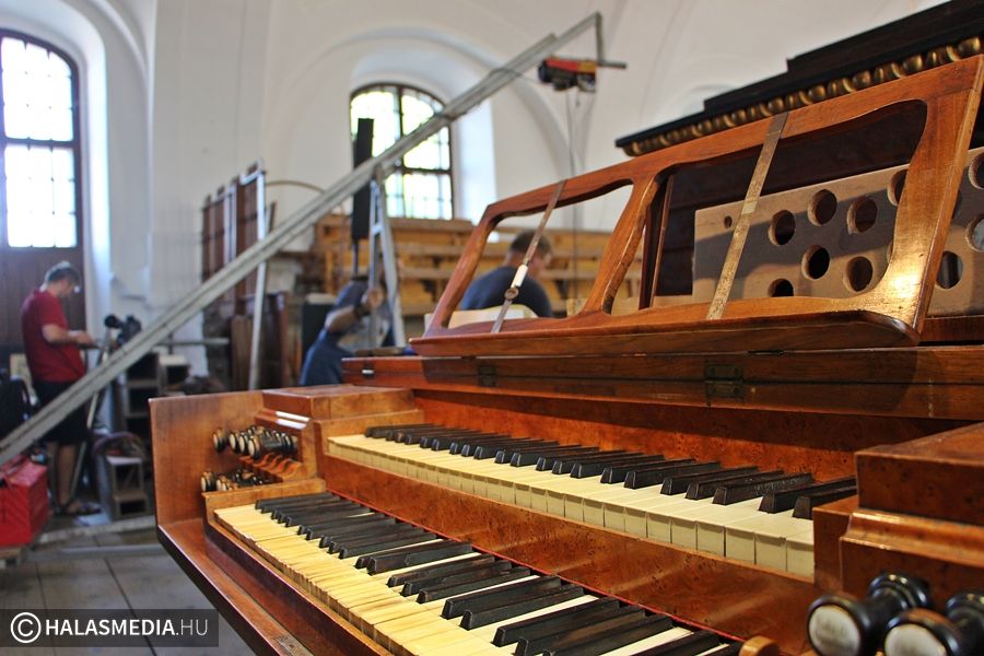 2020 tavaszán szólhat újra a református templom orgonája