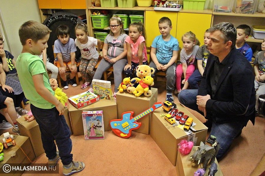 Jótékonykodtak az ovisok