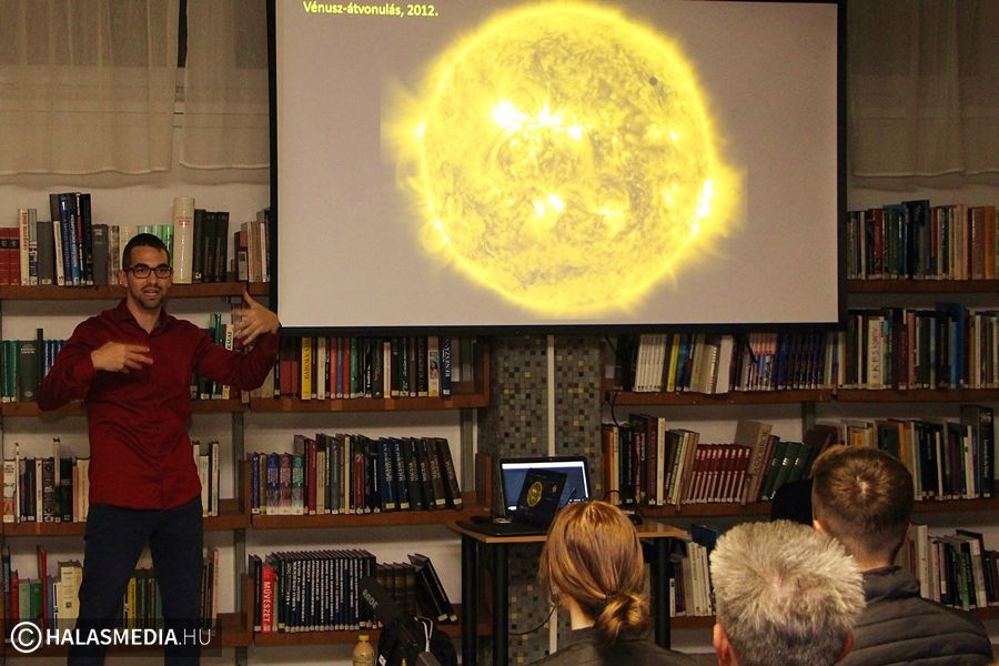 Negyvenhatodszor várják a végtelen kozmosz szerelmeseit