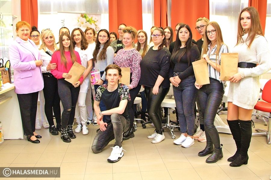 Természetes módon szépítenek