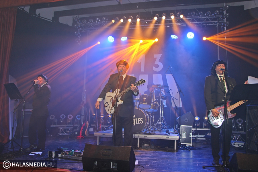 (►) A „jubileumi” tizenharmadik