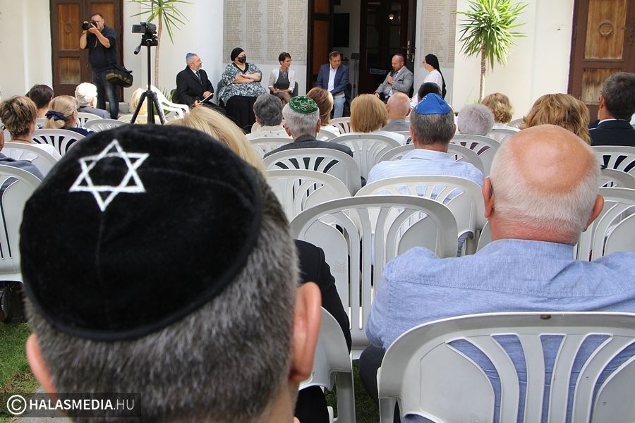 Felekezettől függetlenül, a család a legfontosabb