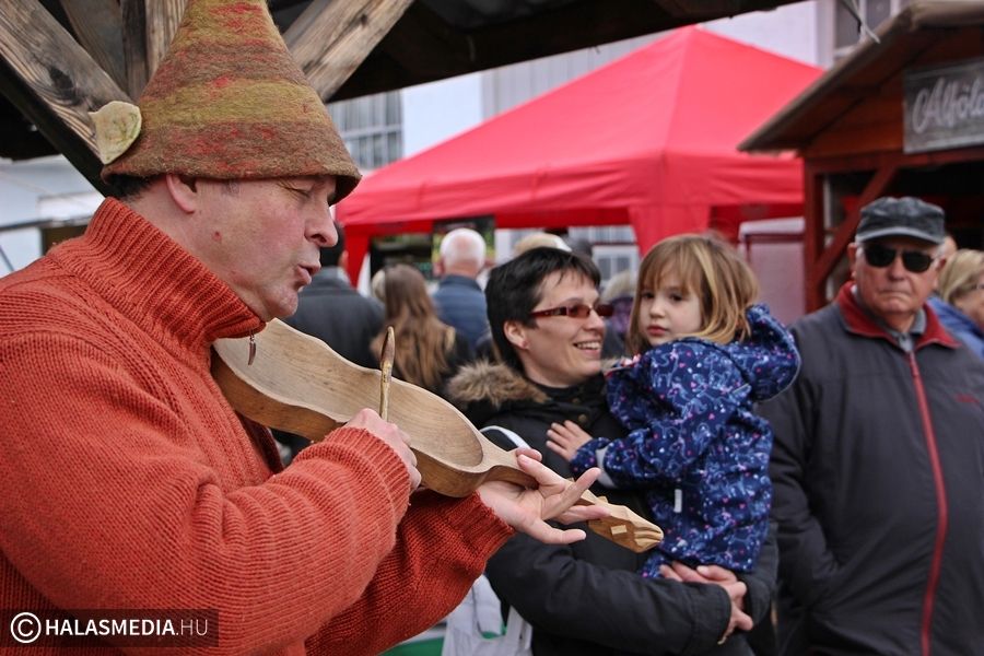 Programok a hosszú hétvégére