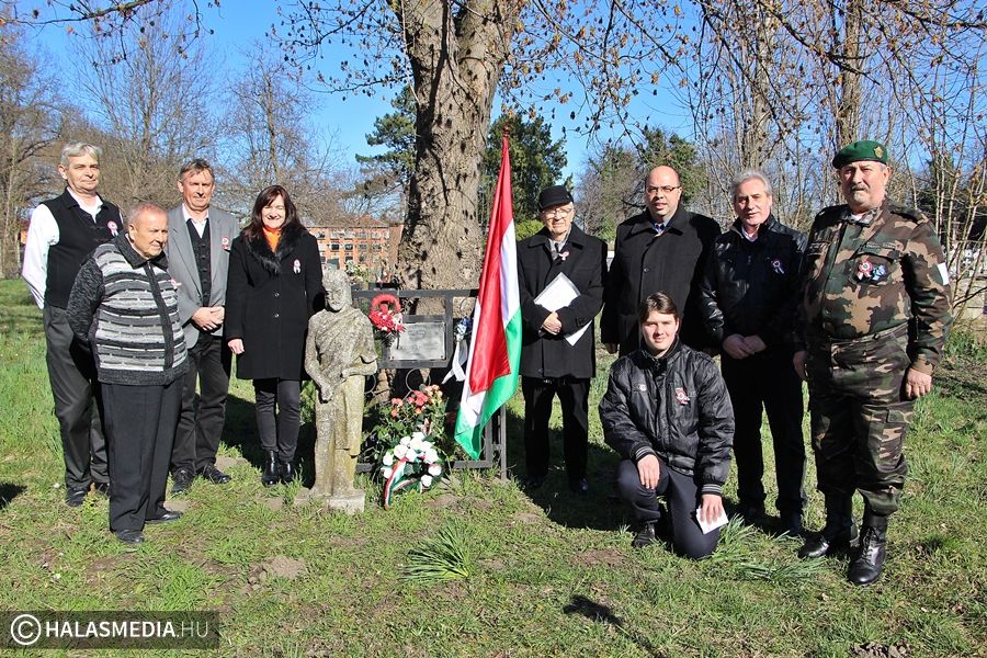 Sánta Tamásra emlékeztek