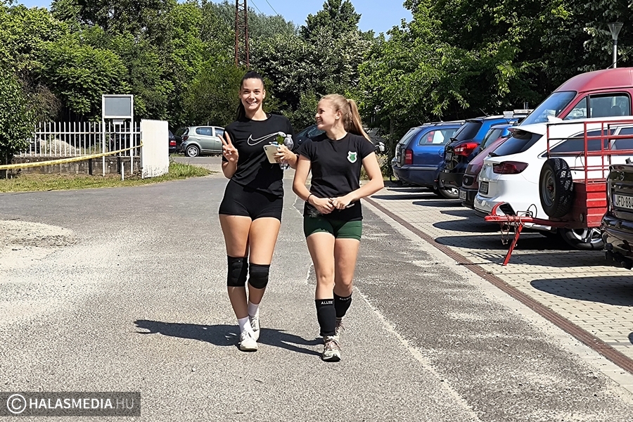 (►) Diáknappal indult a tekósok vakációja