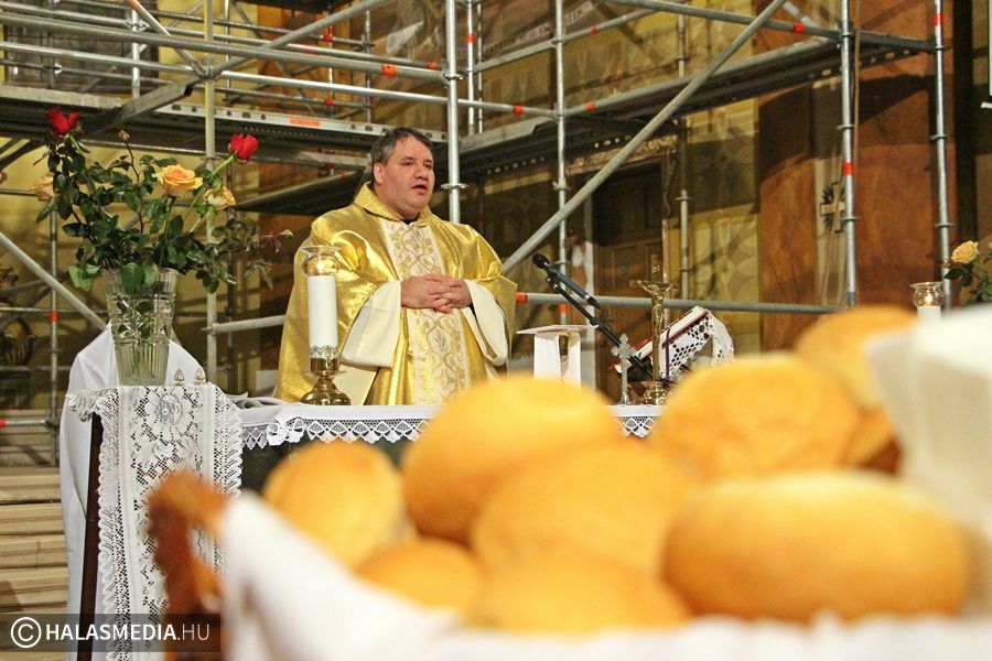 Szent Erzsébet ma is sokaknak lehet példa (galéria)