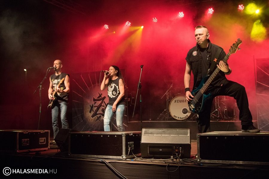 Buli és látvány a tóparton (galériával)