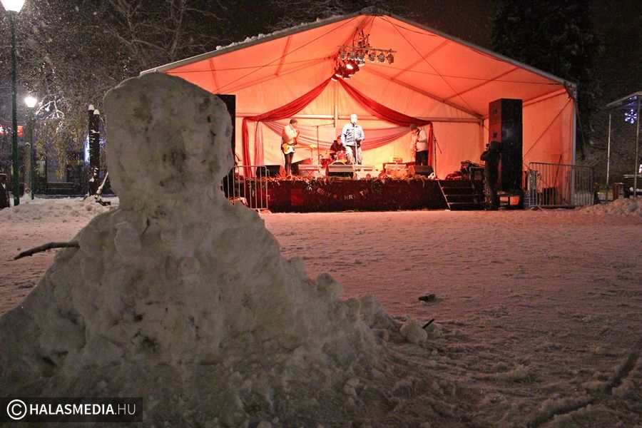 (►) Hóborította zenei élmények