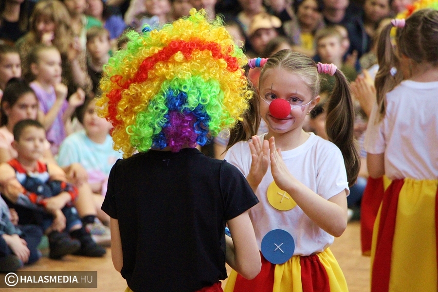 (►) Micsoda buli volt a Felsővárosiban!