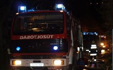 Sertésólak égtek Kötönyben