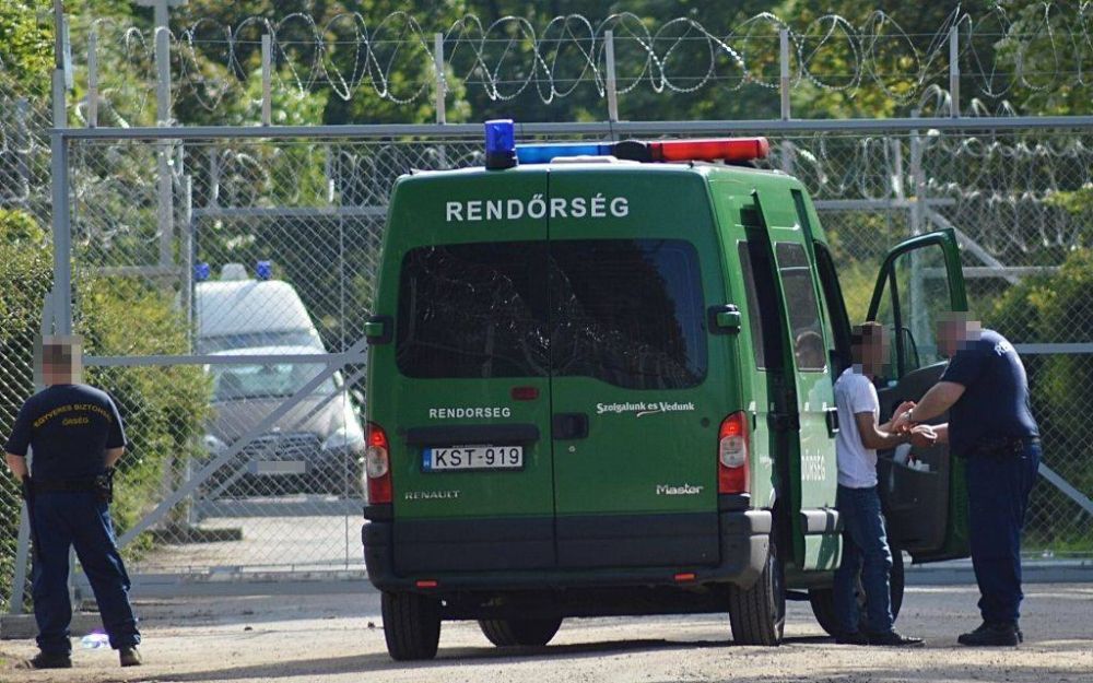 Könnygáz, rugdosás: újabb balhé a Szegedi úton