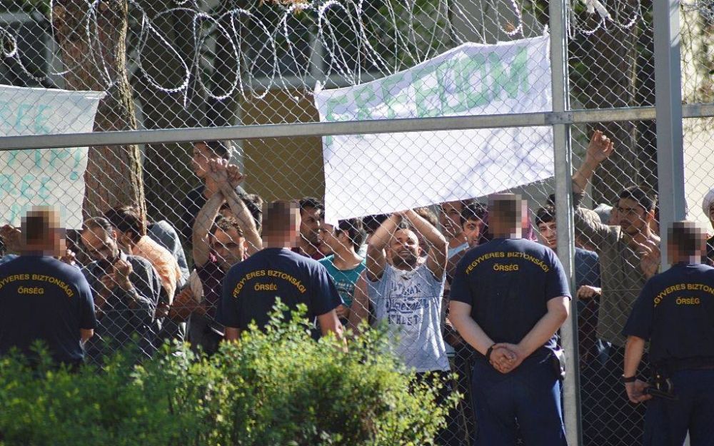 A menekültek világnapján is lázadtak